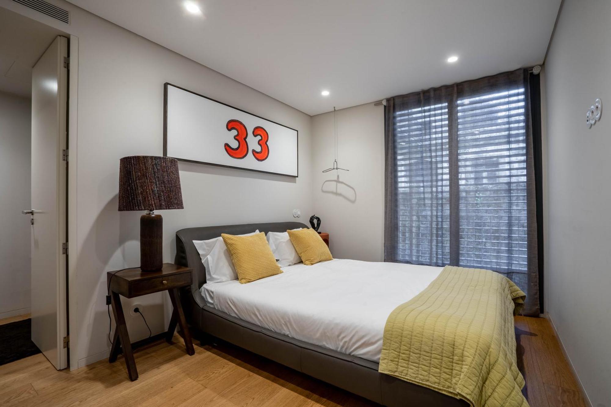 Primrose 1Br Delight W Parking By Lovelystay Porto Exterior foto